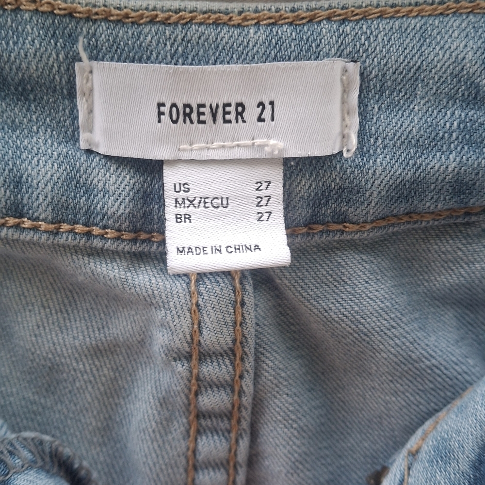 Forever 21 High Wait Flared - Picture 3 of 3